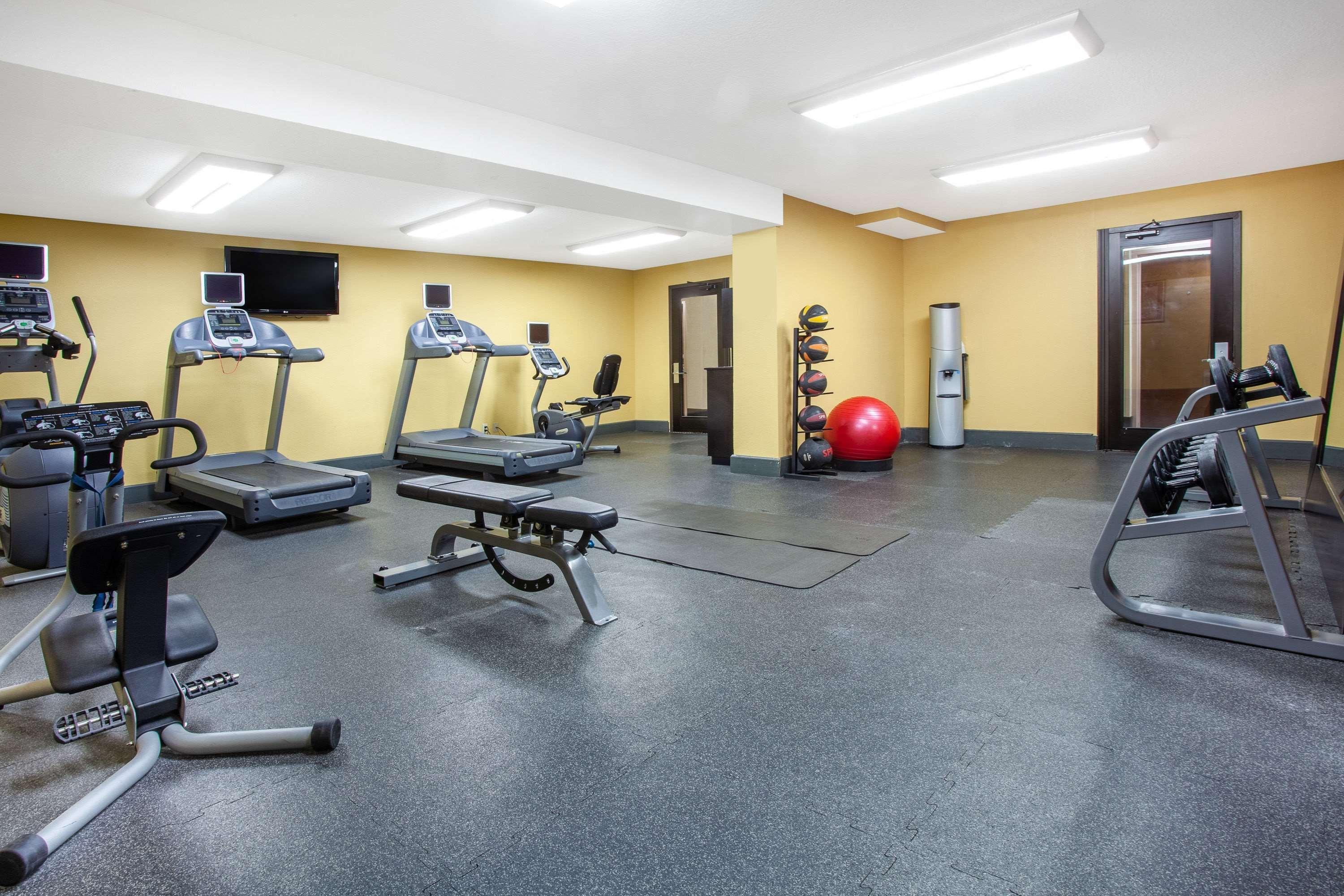Ramada By Wyndham Orlando Florida Mall 外观 照片