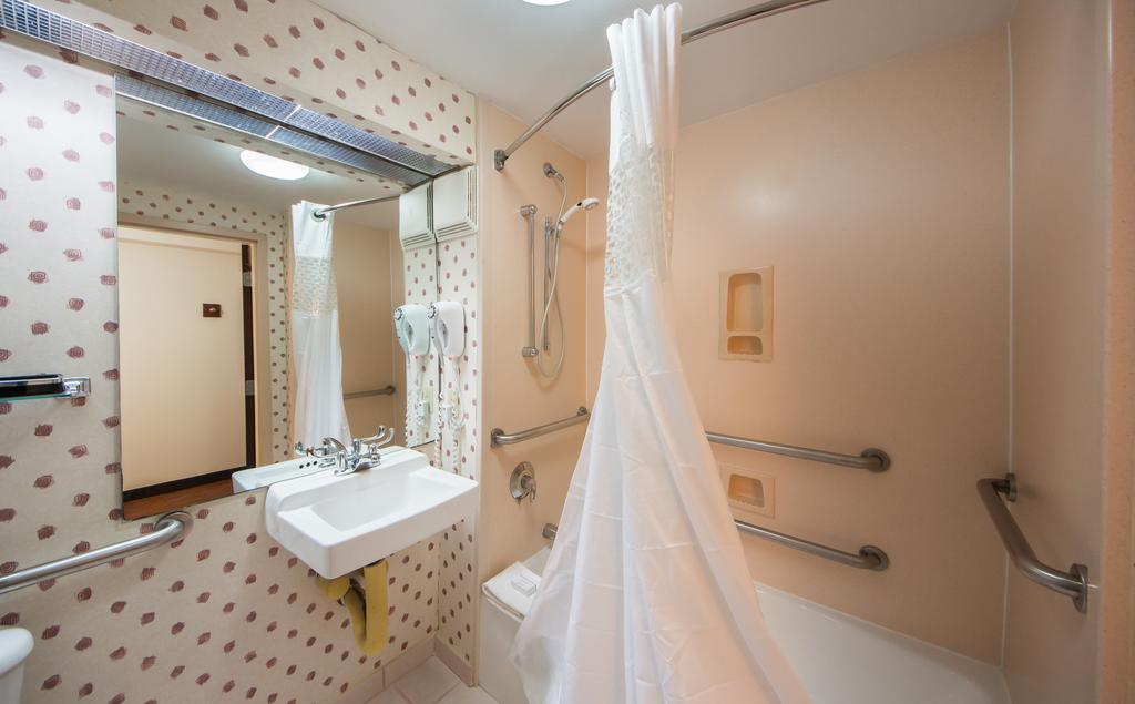 Ramada By Wyndham Orlando Florida Mall 外观 照片