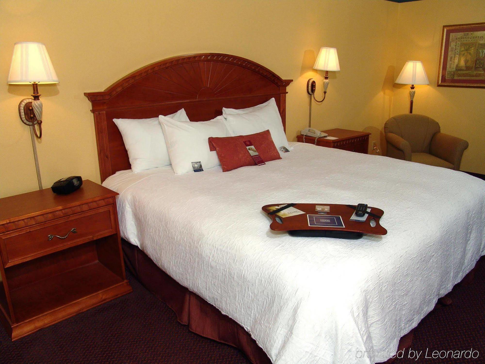 Ramada By Wyndham Orlando Florida Mall 外观 照片